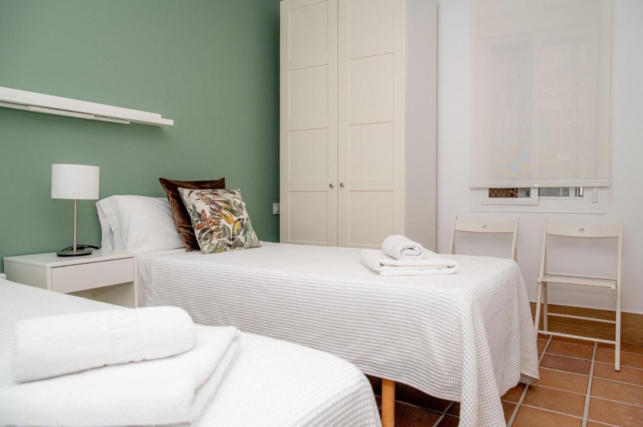 Apartamentos Casa Tuli A, อัลฆาราเก ภายนอก รูปภาพ